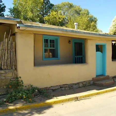 Romantic Amor~ Great Location, Park View, Historic East Side * Santa Fe